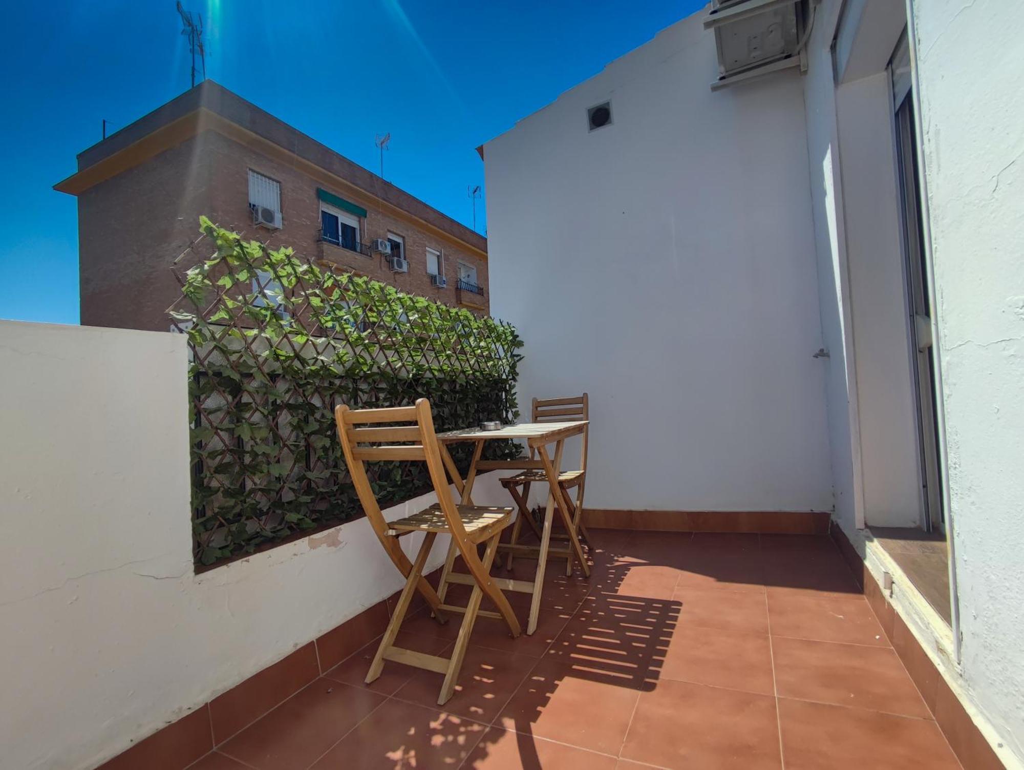 Estudiovintage. Heliopolis Seville Luaran gambar